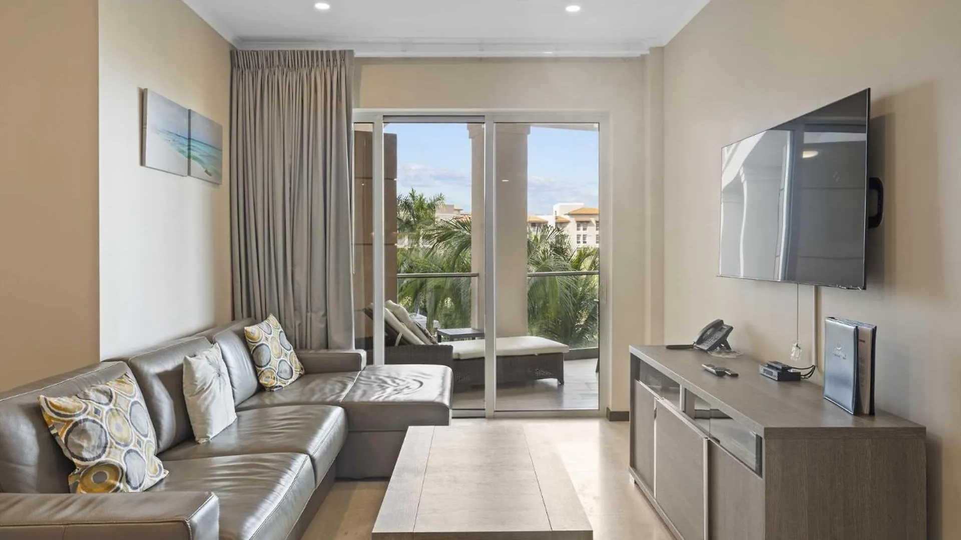 Beach View - Seaside Paradise 2Br Condo - Lv307 Palm Beach 0*,  Aruba