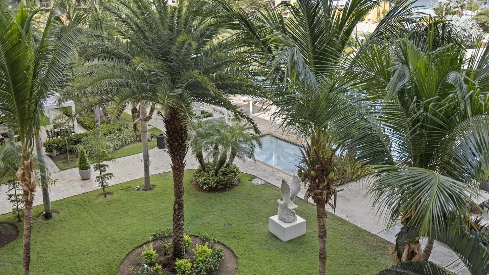 Beach View - Seaside Paradise 2Br Condo - Lv307 Palm Beach 0*,